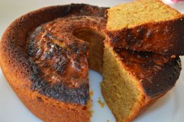 BOLO DE AZEITE E MEL